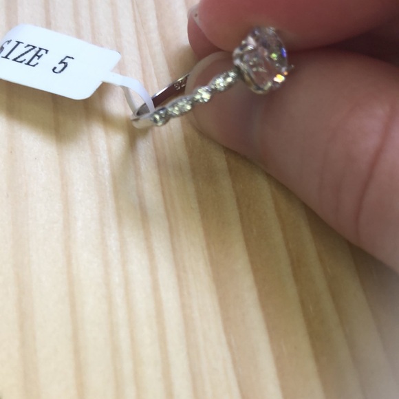 NWT Silver Charmed Aroma Ring Size 5 - Picture 3 of 5